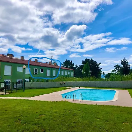 Apartman Con Piscina A 100 Metros De La Playa