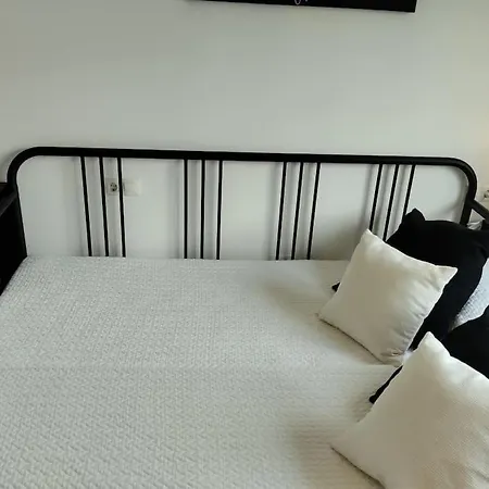 Con Piscina A 100 Metros De La Playa Finisterre